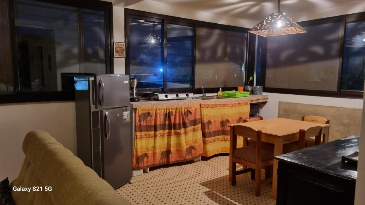 Villa Les Pieux Somone Exteriör bild